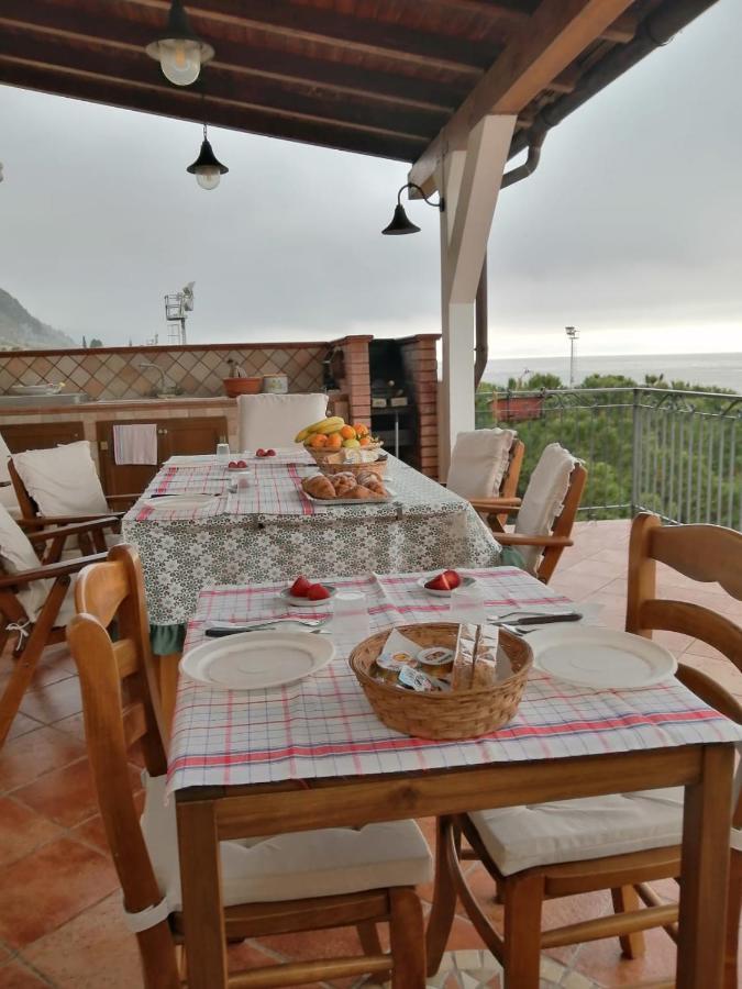 Bed and Breakfast Le Spiagge à Letojanni Extérieur photo